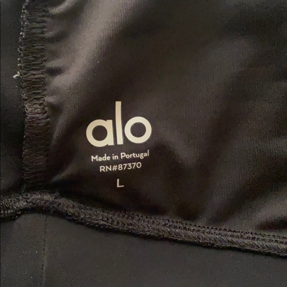 Alo Yoga warrior bra - Picture 3 of 4